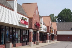 Cambridge Park Plaza Storefront